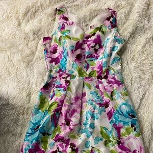 Women’s pleated sun dress